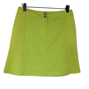LIZGOLF skort. Vibrant green color. Women’s size 4